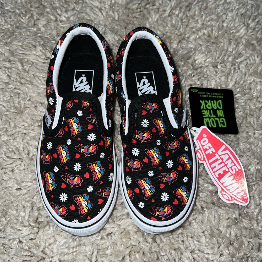NWT Vans Kids Classic Slip-On Glow Butterfly Skull Sneakers 11.5K